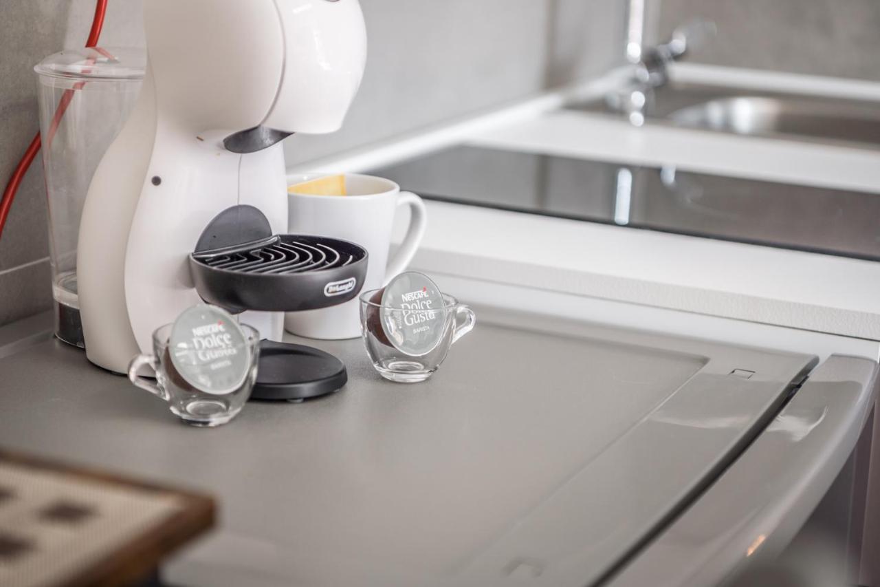 Suite 649 Mono Con Terrazzo Modena Eksteriør billede